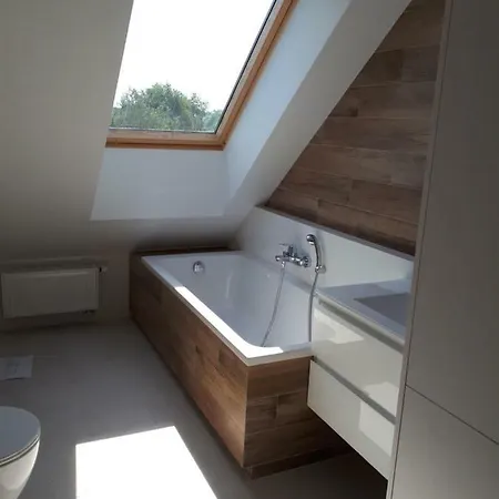 Luxury Family With Lägenhet Kołobrzeg